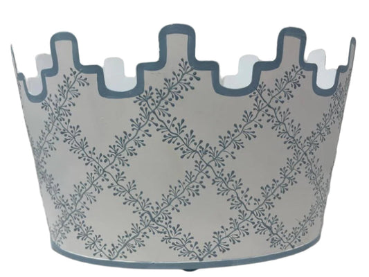White & Blue Trellis Scalloped Footed Planter